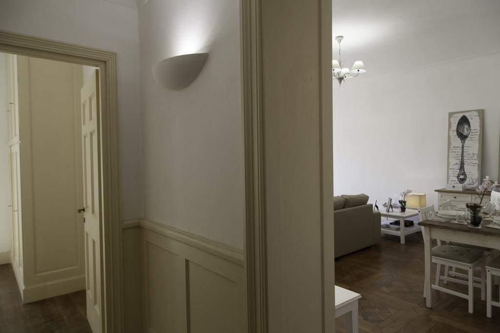 Capital Navona Luxury Apartment Casa E Appartamento Per Vacanze โรม ภายนอก รูปภาพ