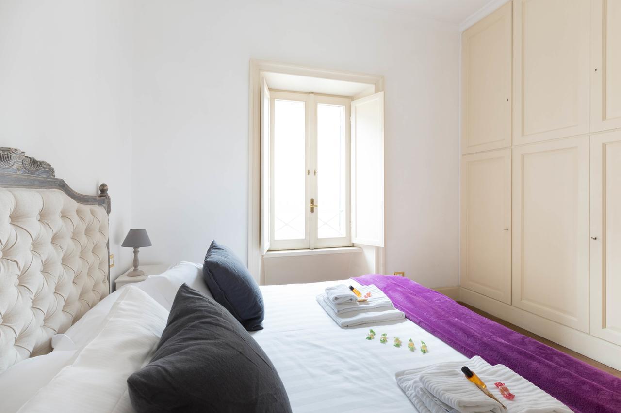 Capital Navona Luxury Apartment Casa E Appartamento Per Vacanze โรม ภายนอก รูปภาพ